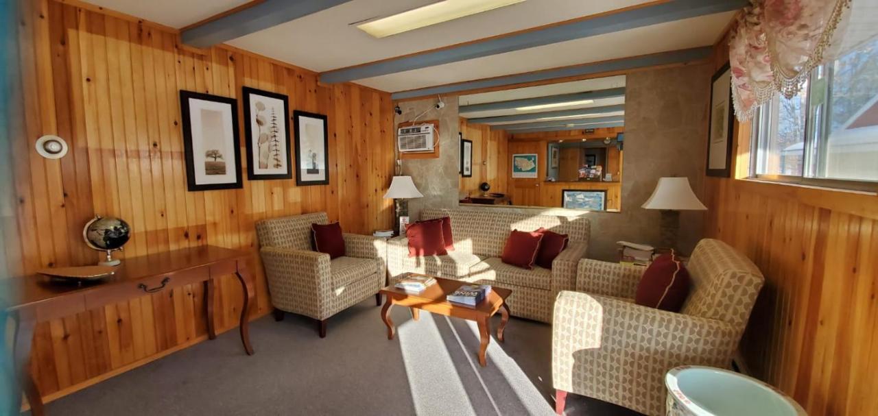 Red Ranch Inn Catskill Exterior photo